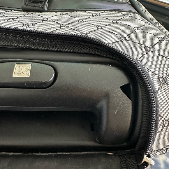 Pierre Cardin Logo Wheeled Duffel Bag Grey Black Rolling Carry-on Luggage Bag - Picture 11 of 11